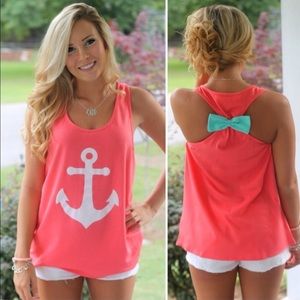 Women's anchor shirt with bow in back