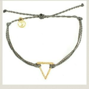 Puravida gold hammered bracelet