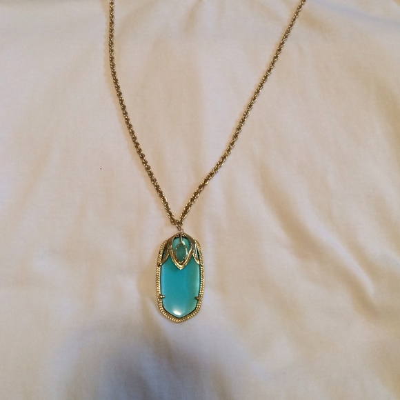 ** SOLD!! **  Kendra Scott Necklace - Picture 4 of 4