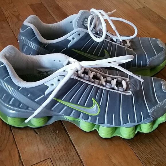 Nike Shoes - *** SOLD ***