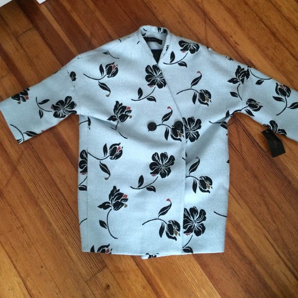 Never worn Zara coat!