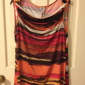 Gently used sleeveless top