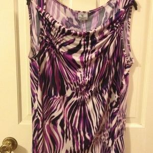 Gently used sleeveless top