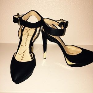 Black with Gold plated tip of heel and platform