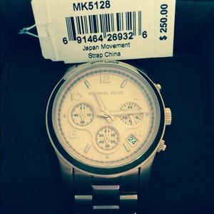 Michael Kors rose gold watch
