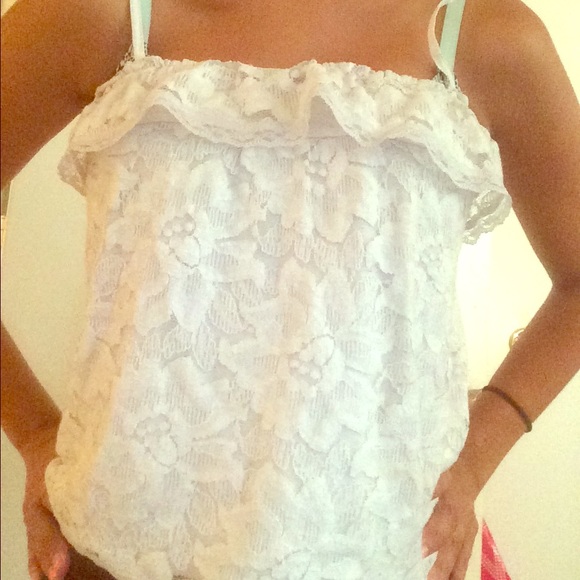 Laced Hollister tank