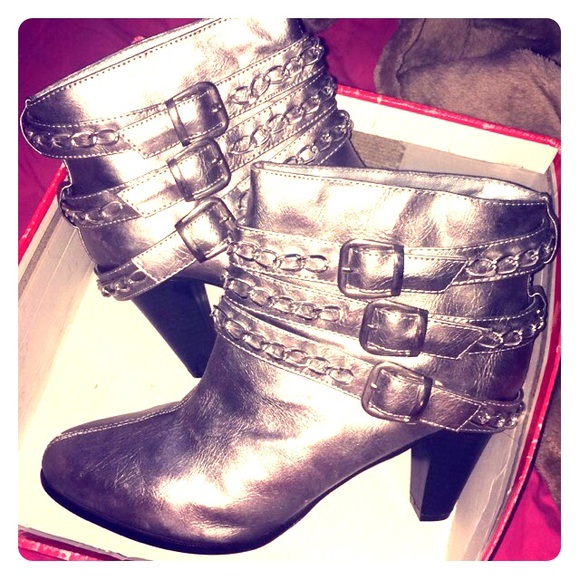 Silver Minx Stella Booties