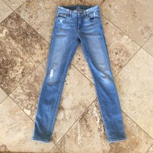 7 for all mankind size 26 light wash skinny