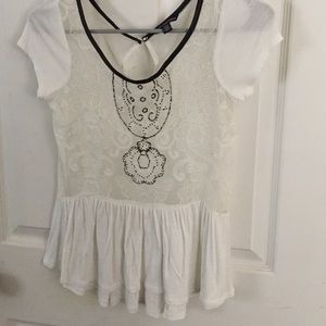 American eagle lace ringer blouse
