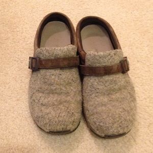 Wool Merrell slip on shoes