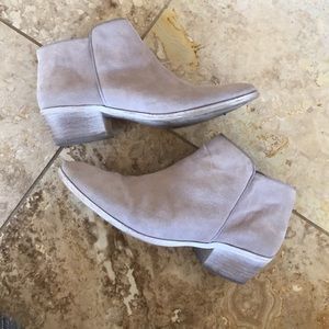 Size 8.5 Sam Edelman petty boot