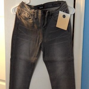 BDG CIGARETTE ANKLE JEANS