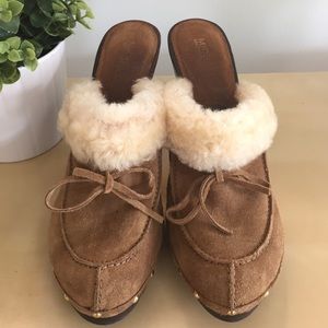 👠Michael Kors heel out booties // size 8.5👠