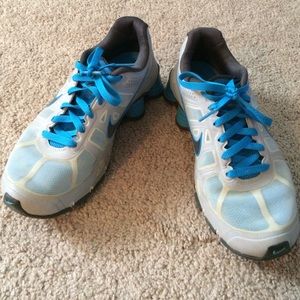 Women's Nike Shox Turbo