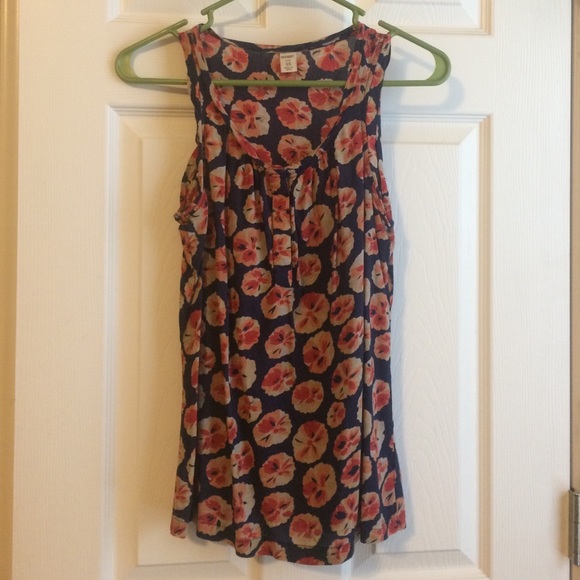 Old Navy Sand Dollar Tank