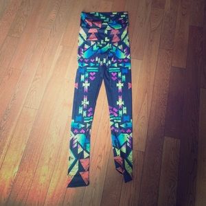 Tribal print leggings
