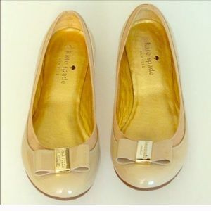 Kate Spade New York tock nude flats. Size 6.5 😍😍
