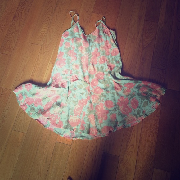 LA hearts dress