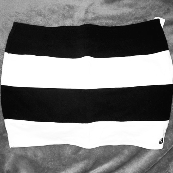 Tilly's skirt