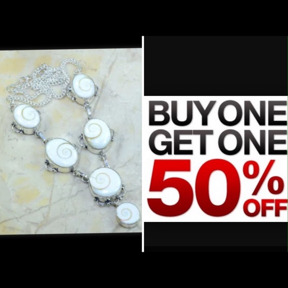 None Jewelry - Beautiful bold statement necklace jewelry Bogo