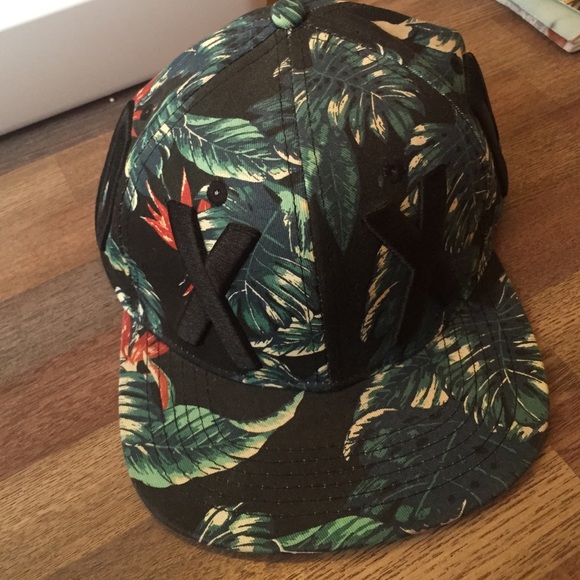 10deep snapback