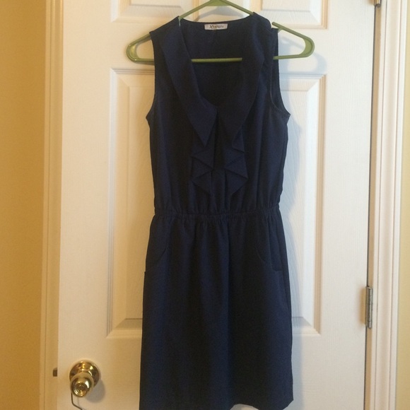 Navy dress with pockets! Size Small
