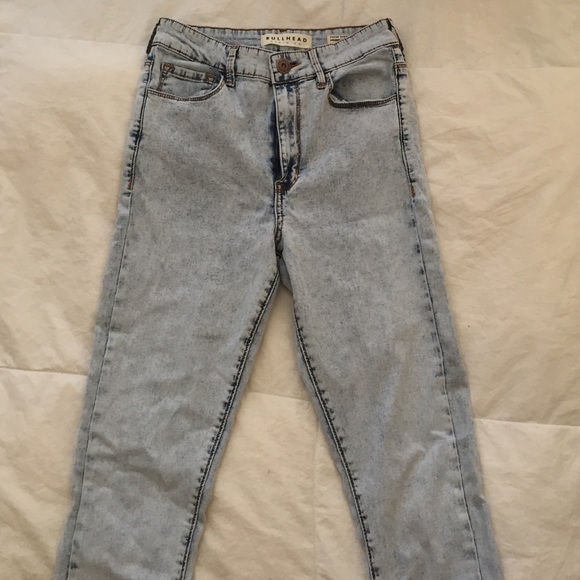 Acid wash skinny jeans