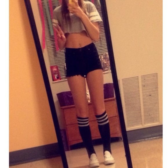 Black high waisted Aeropostale shorts size 00