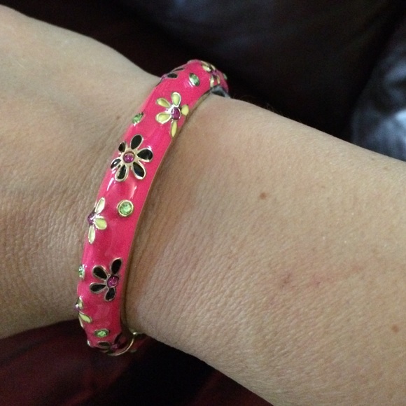 Betsey Johnson Jewelry - Betsey Johnson bangle