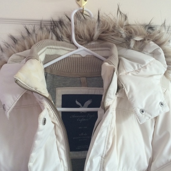 🔴SOLD🔴 American Eagle coat - Picture 3 of 4