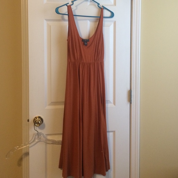 Banana Republic size Small orange Midi Dress