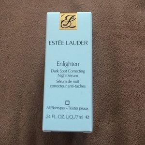 Estée Lauder Enlighten