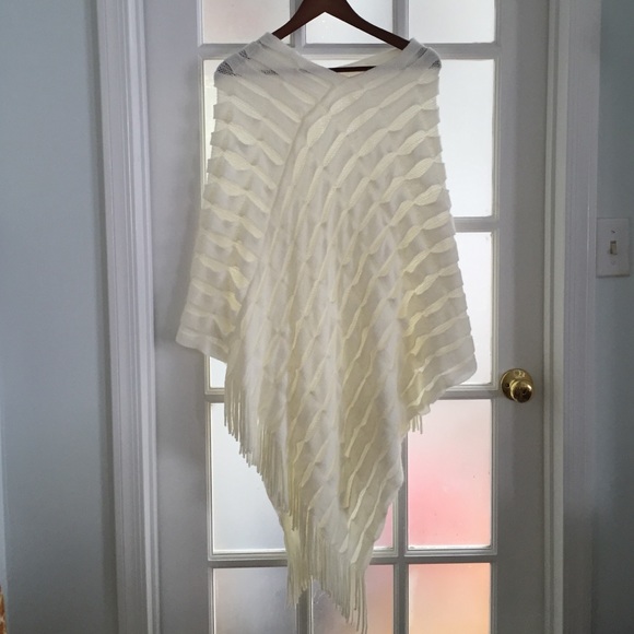 White knit poncho