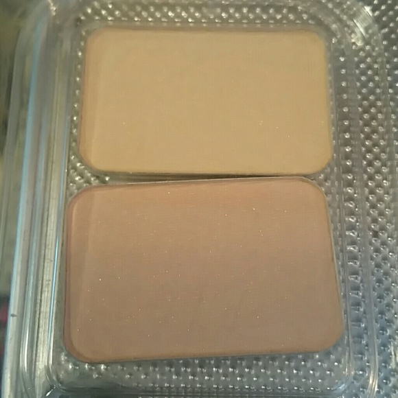 Nars Hungry Heart dual shade highlighter - Picture 1 of 2