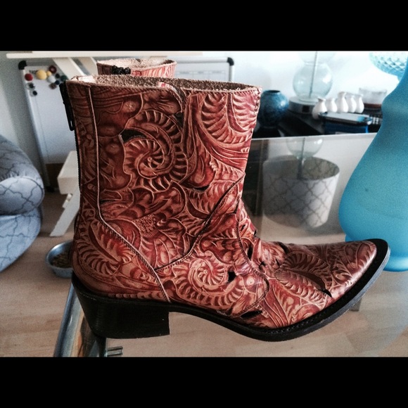 Gianni Barbato leather boots US size 8!