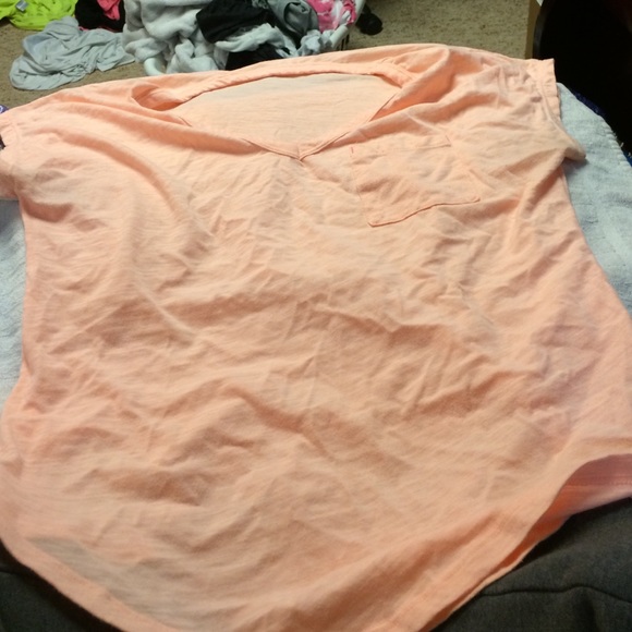 T-shirt - Picture 1 of 1