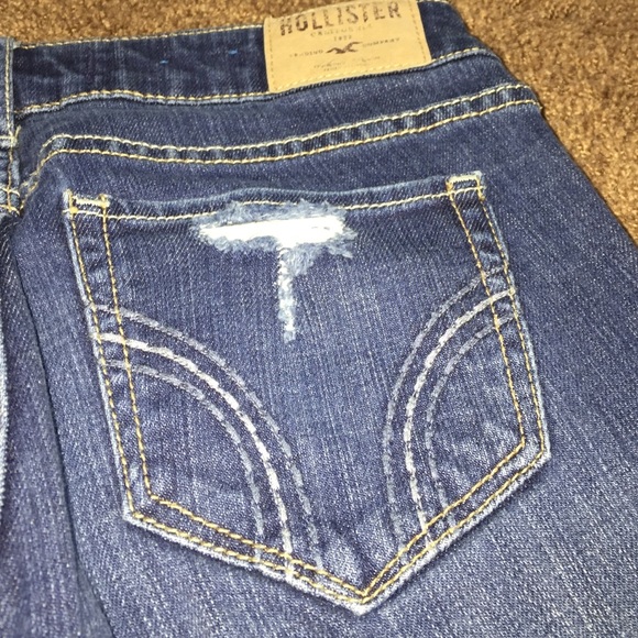 Hollister Boot Cut Jeans - Picture 3 of 4