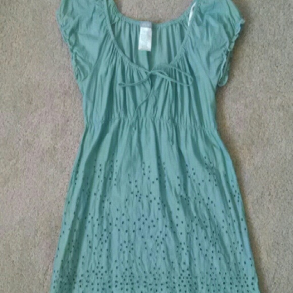 Delia's Light Green Peasant Top