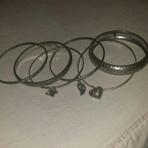 Braclets