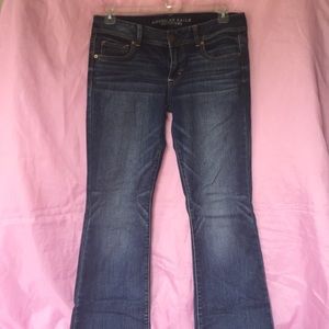 Women's size 10 American Eagle Kick boot jeans