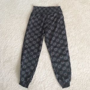 S Aerie Silky Genie Pants