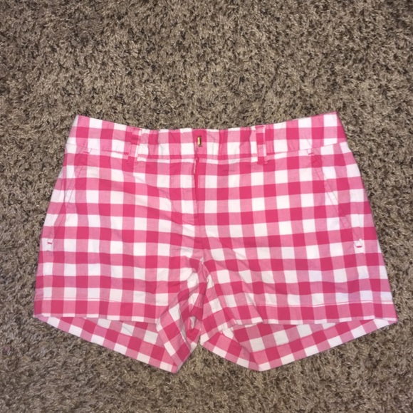 Vineyard Vines checkered shorts