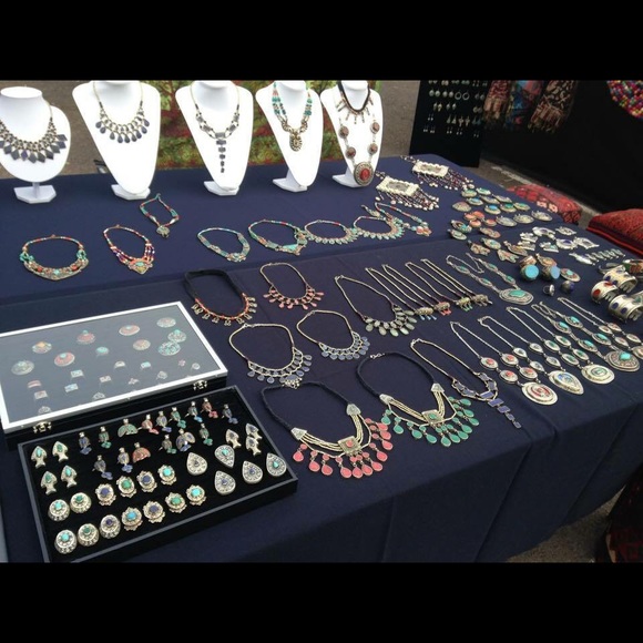 Jewelries
