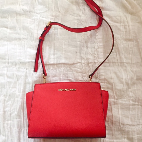 MICHAEL KORS red bag