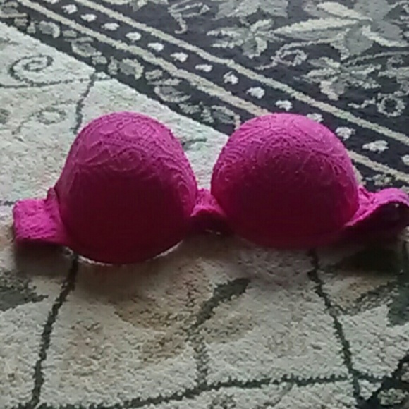 Strapless hot pink swim top