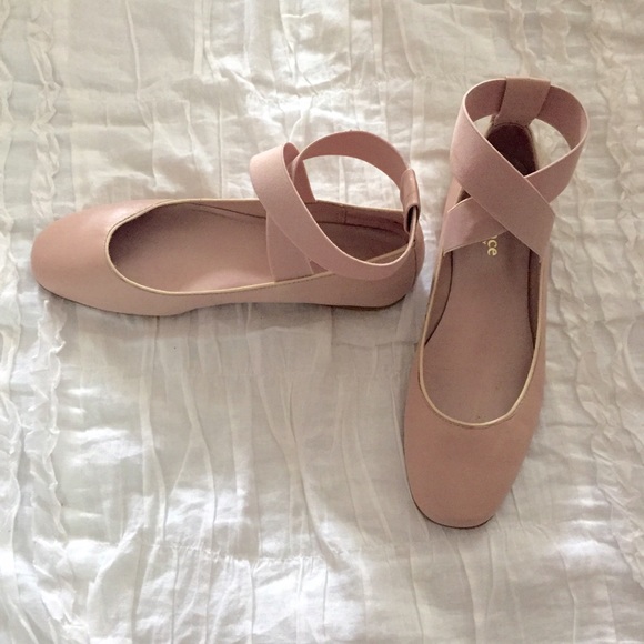 BALLERINA FLATS