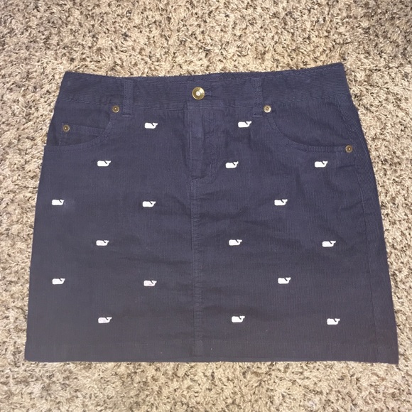 Whale embroidery vineyard vines skirt
