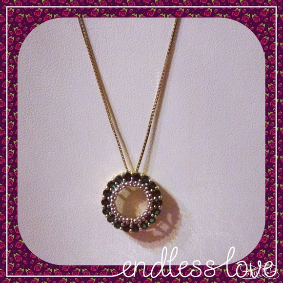 "Circle of Love" EMERALD NECKLACE💚💚