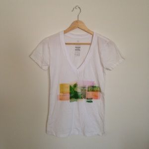 TOMS shoes white women's v-neck t-shirt