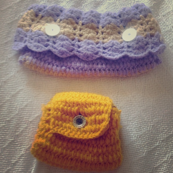 Bundle of hand made wallet and change keeper